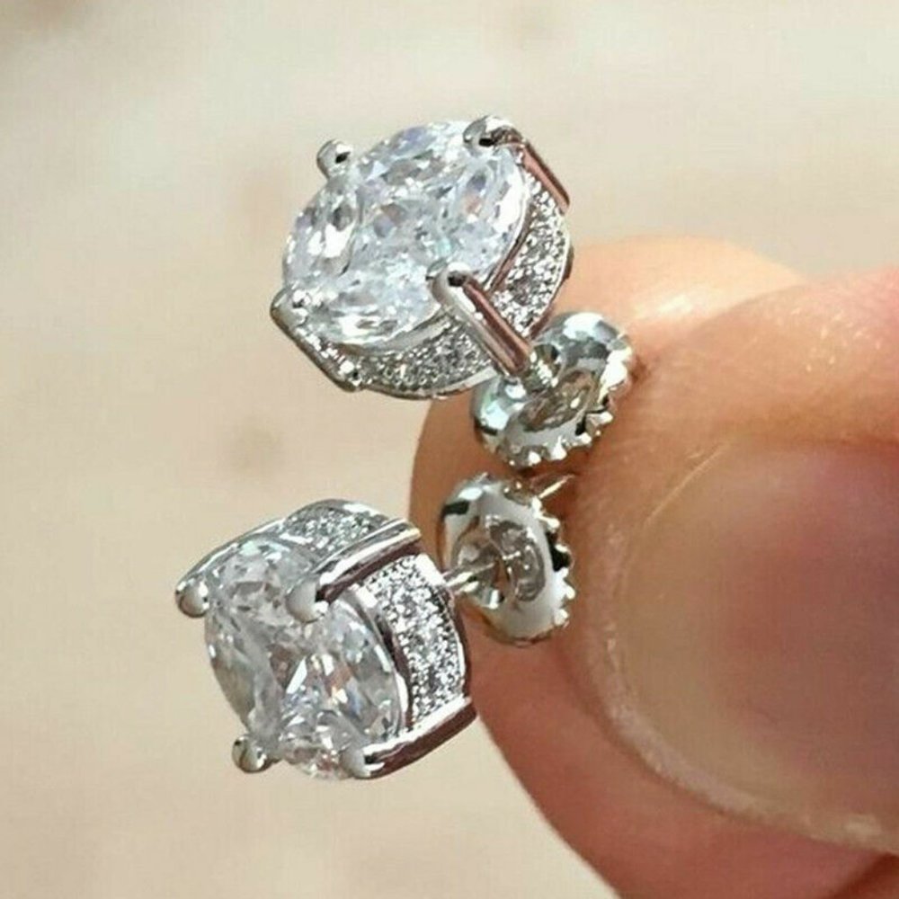 White Sapphire Elegant Stud Earrings 925 Silver - Picture 1 of 5